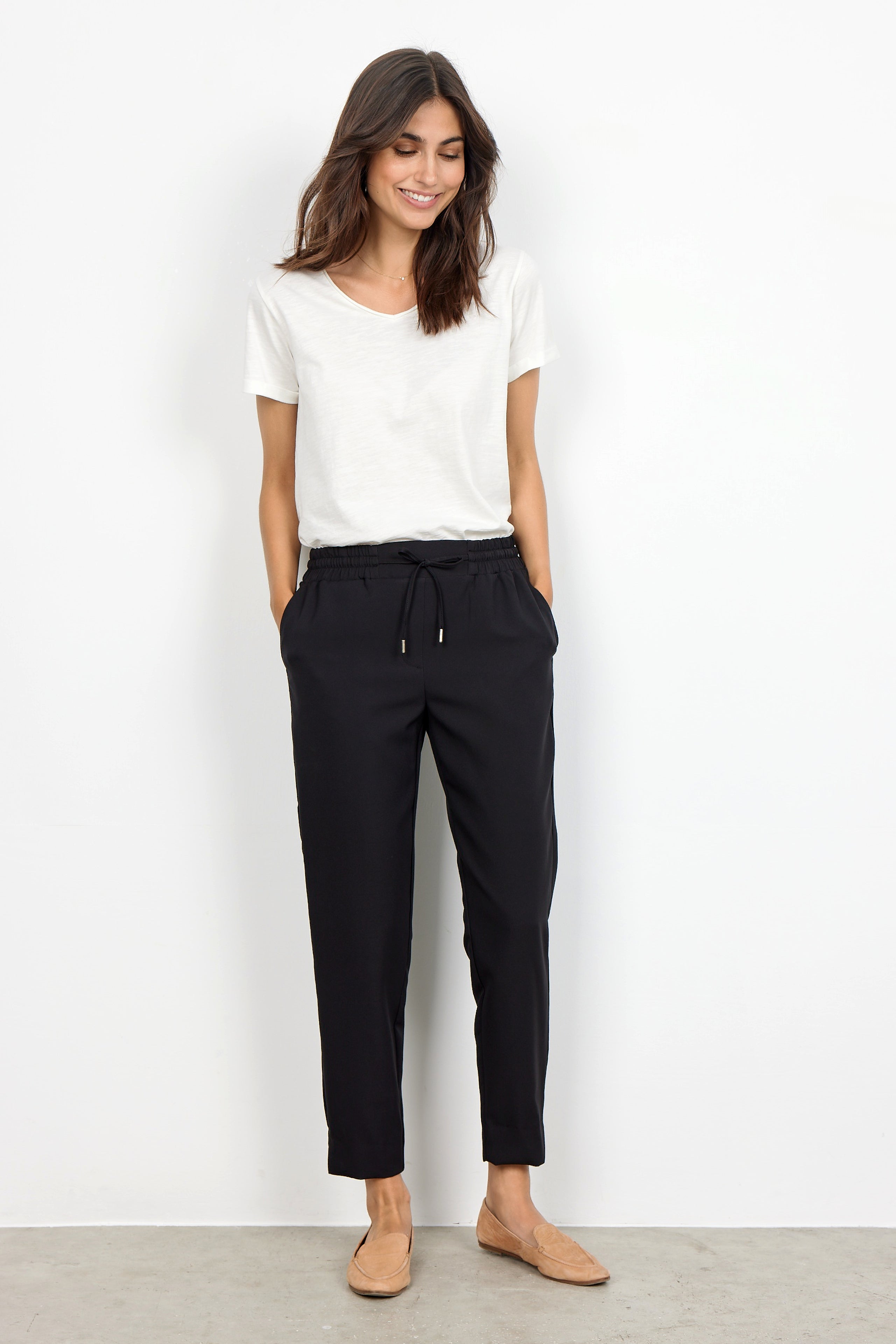 Saya Jogger - Black