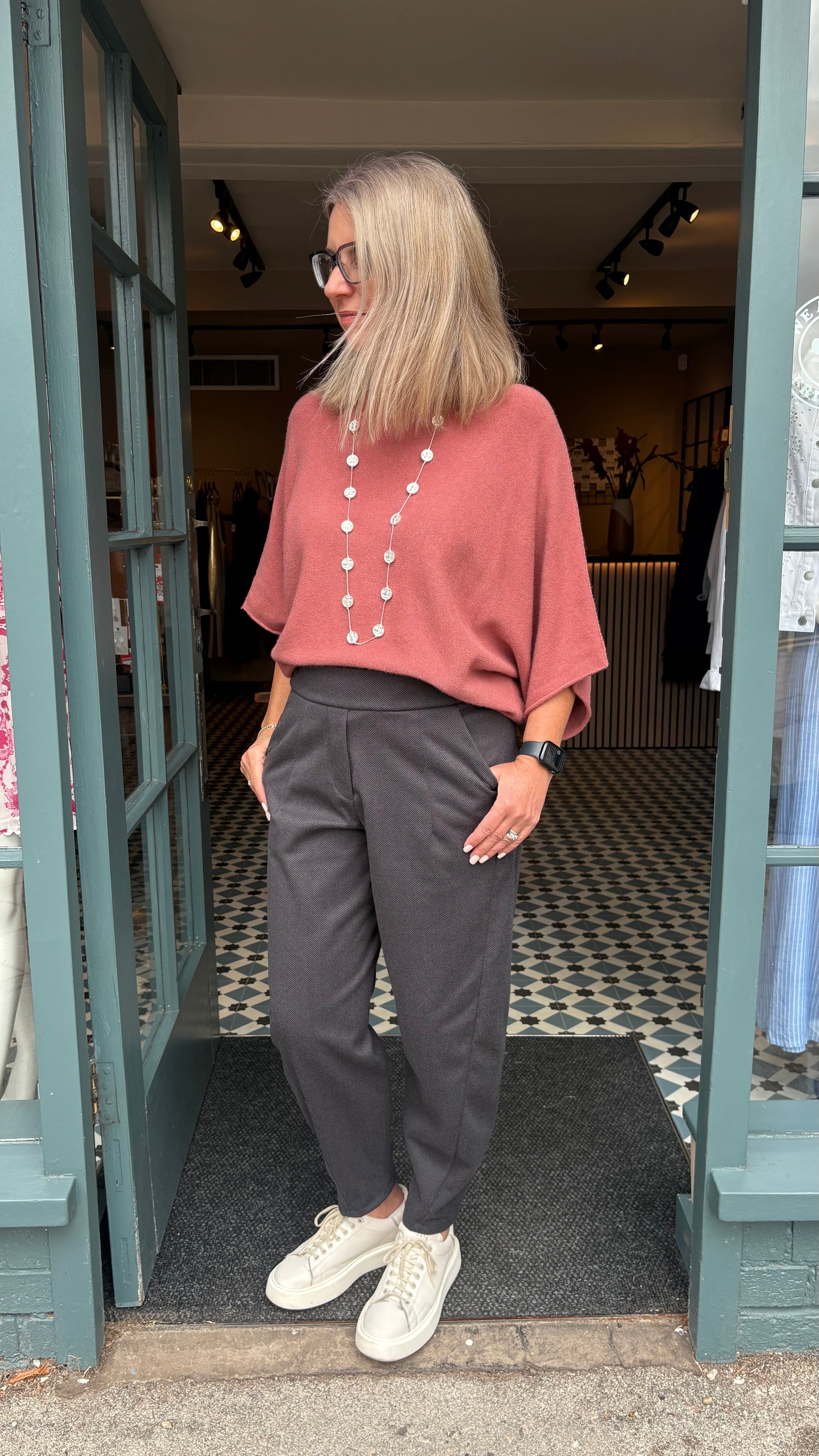 Barrel Leg Herringbone Trouser - Grey