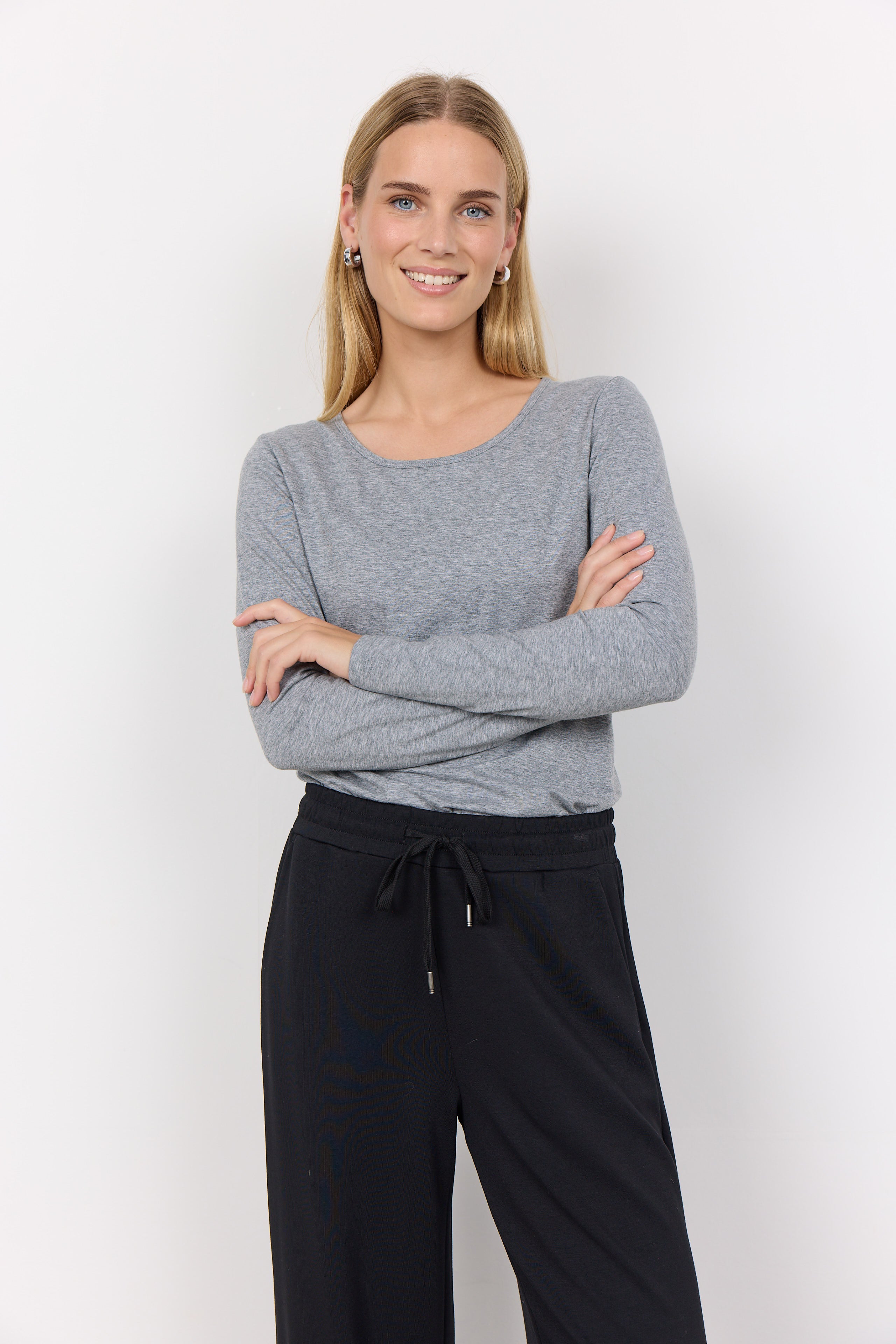 Pylle Round Neck Long Sleeved Top - Grey