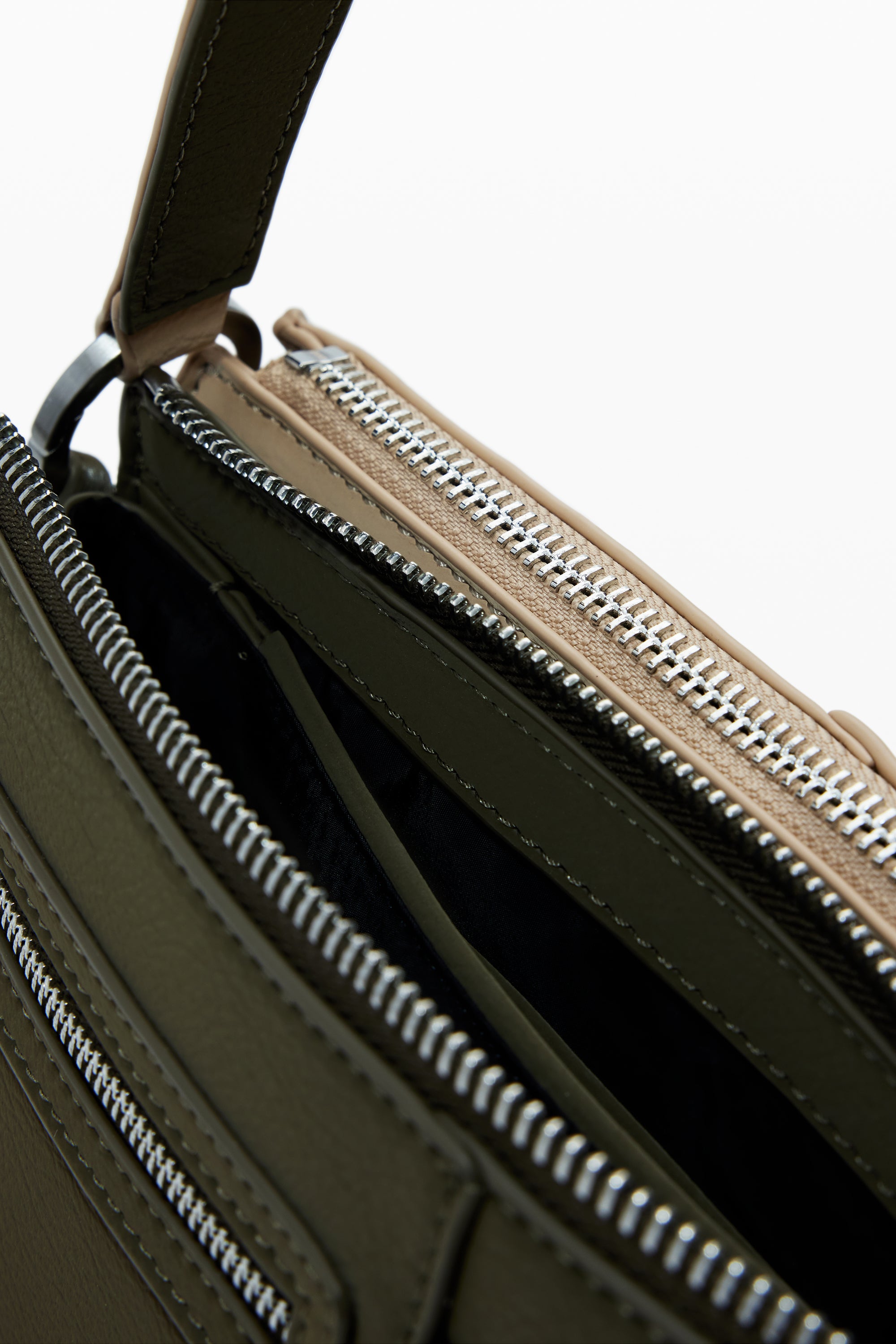 Dual Tone Shoulder Bag - Beige/Khaki