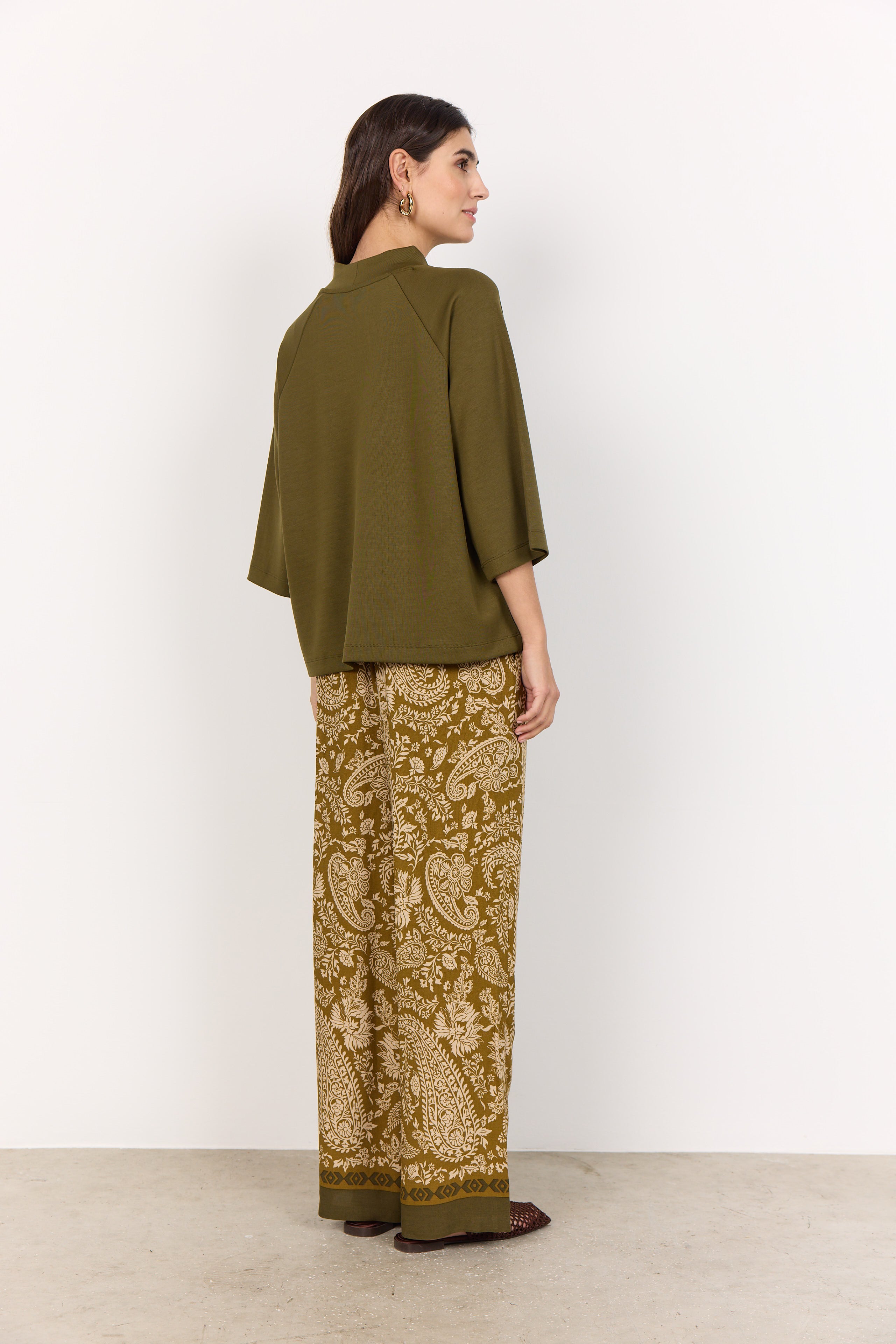 Banu Relaxed Top - Olive