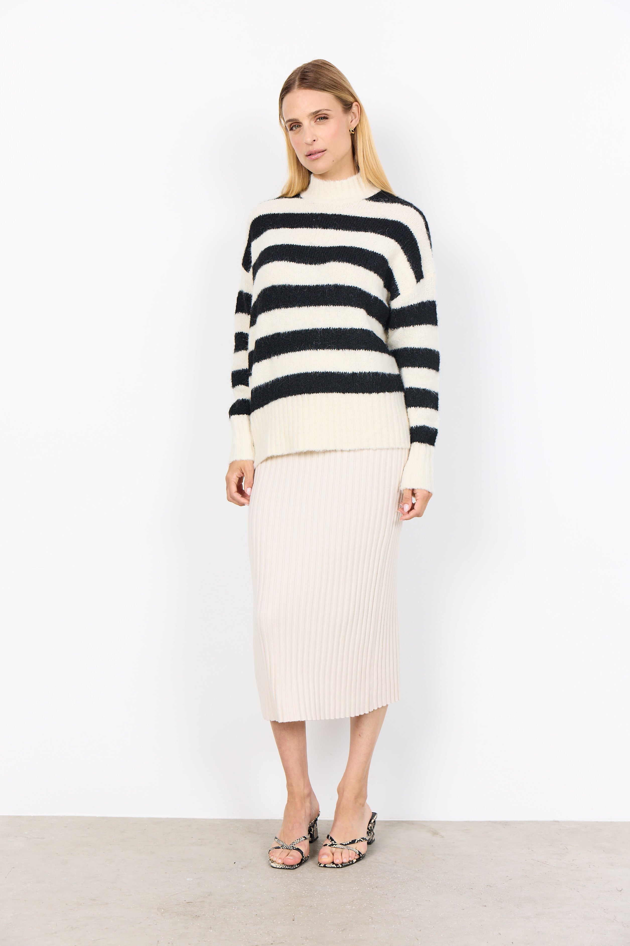Ilene Stripe Jumper - Black/Off White