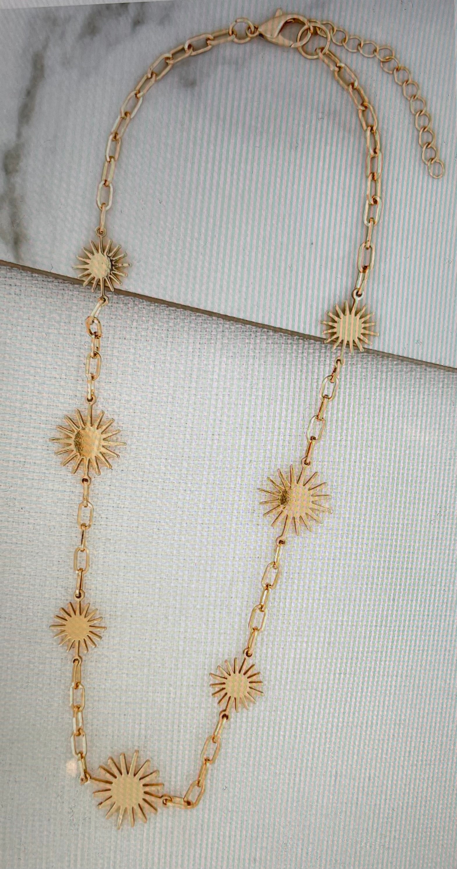 Short Starburst Necklace - Gold