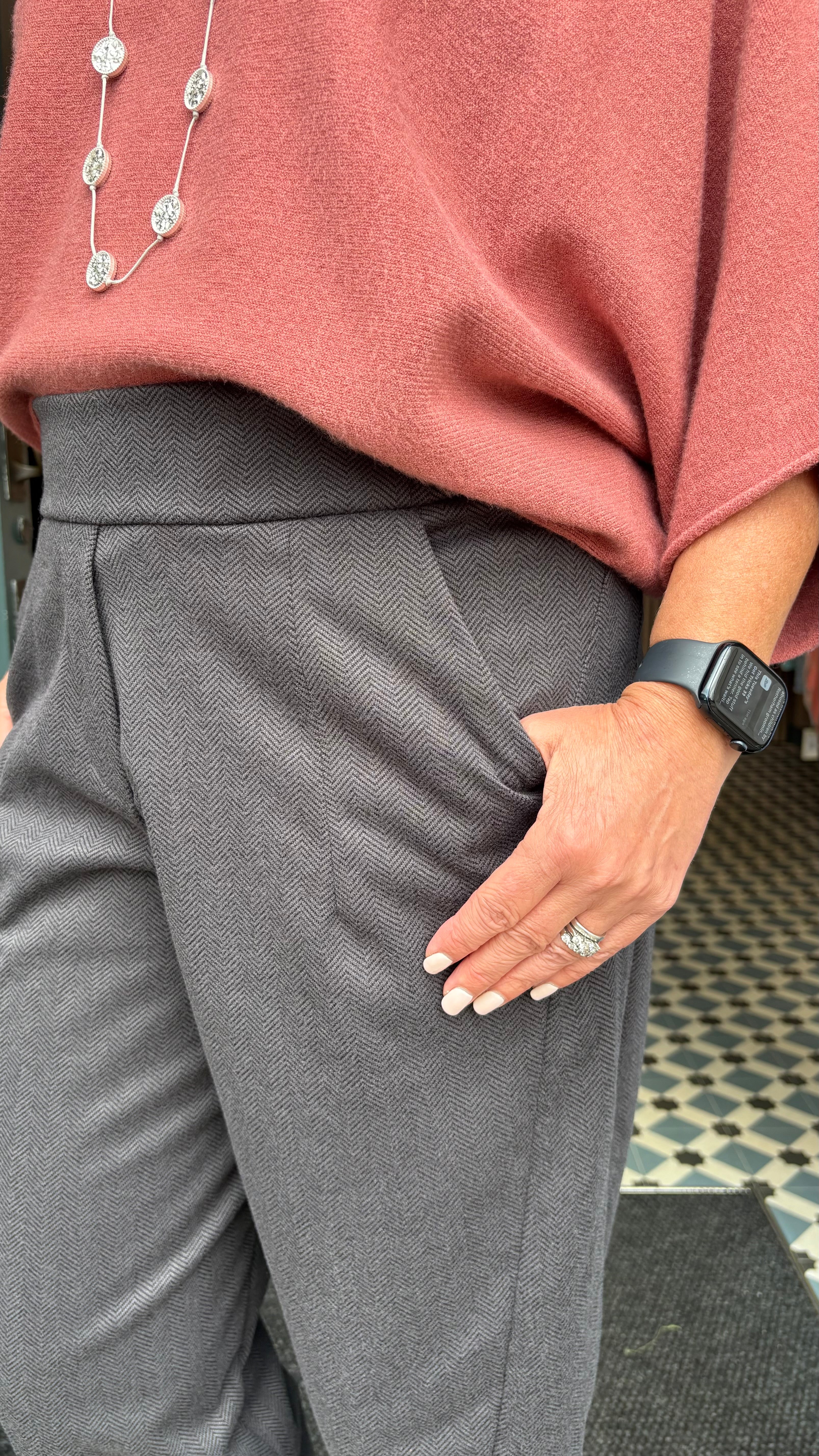 Barrel Leg Herringbone Trouser - Grey