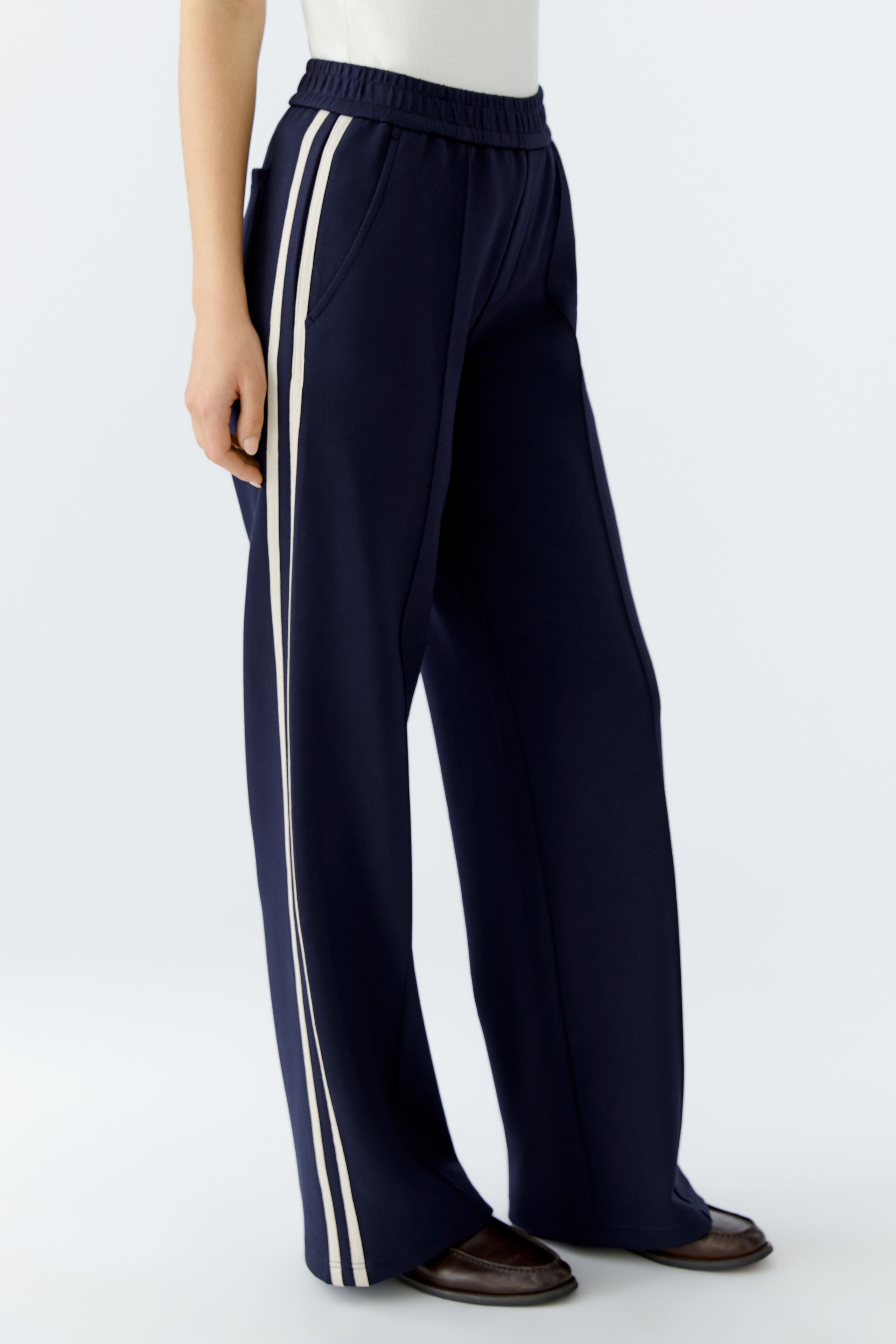 Side Stripe Jogger Trouser - Navy/Beige