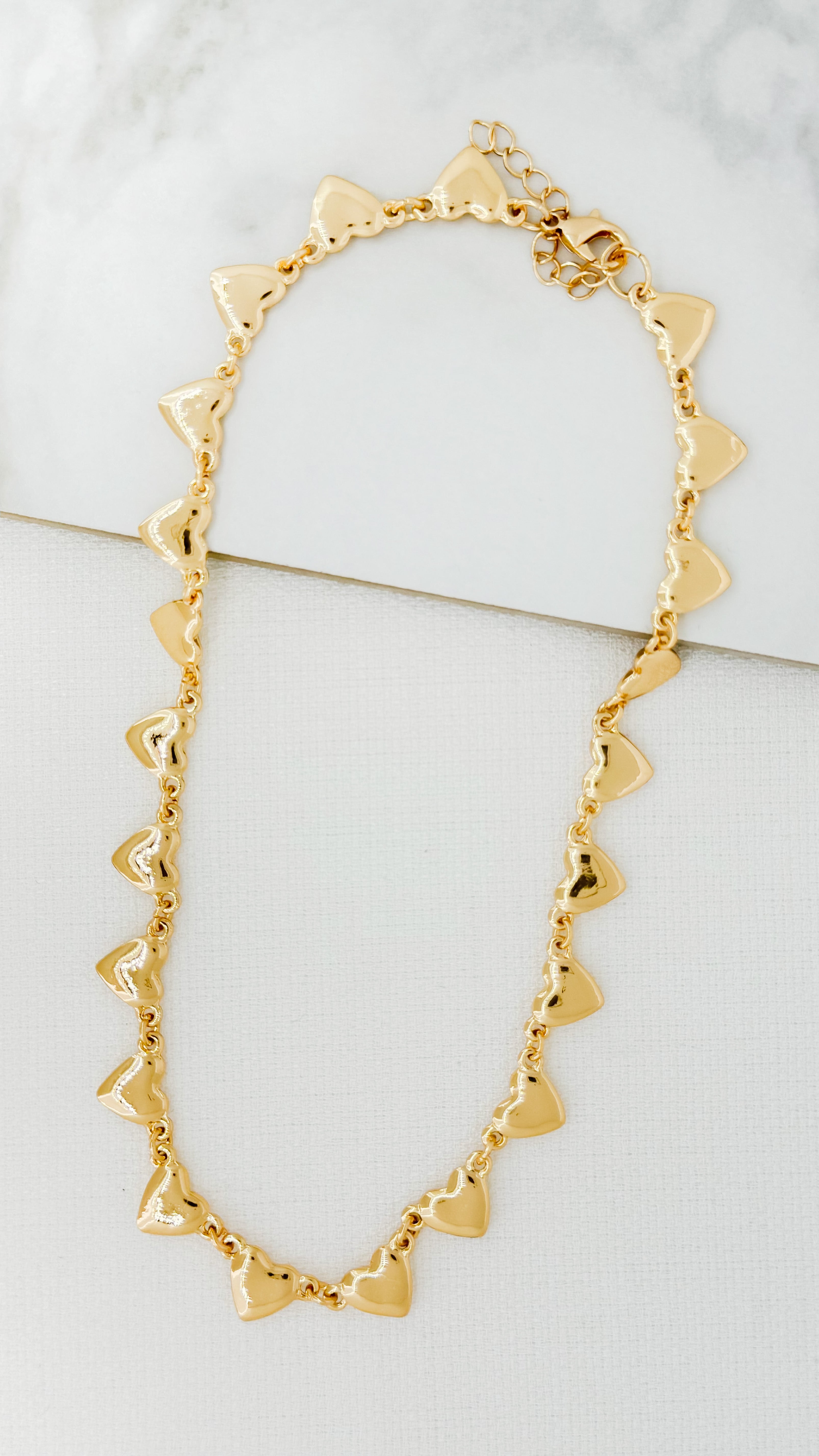Short Heart Chain Necklace - Gold
