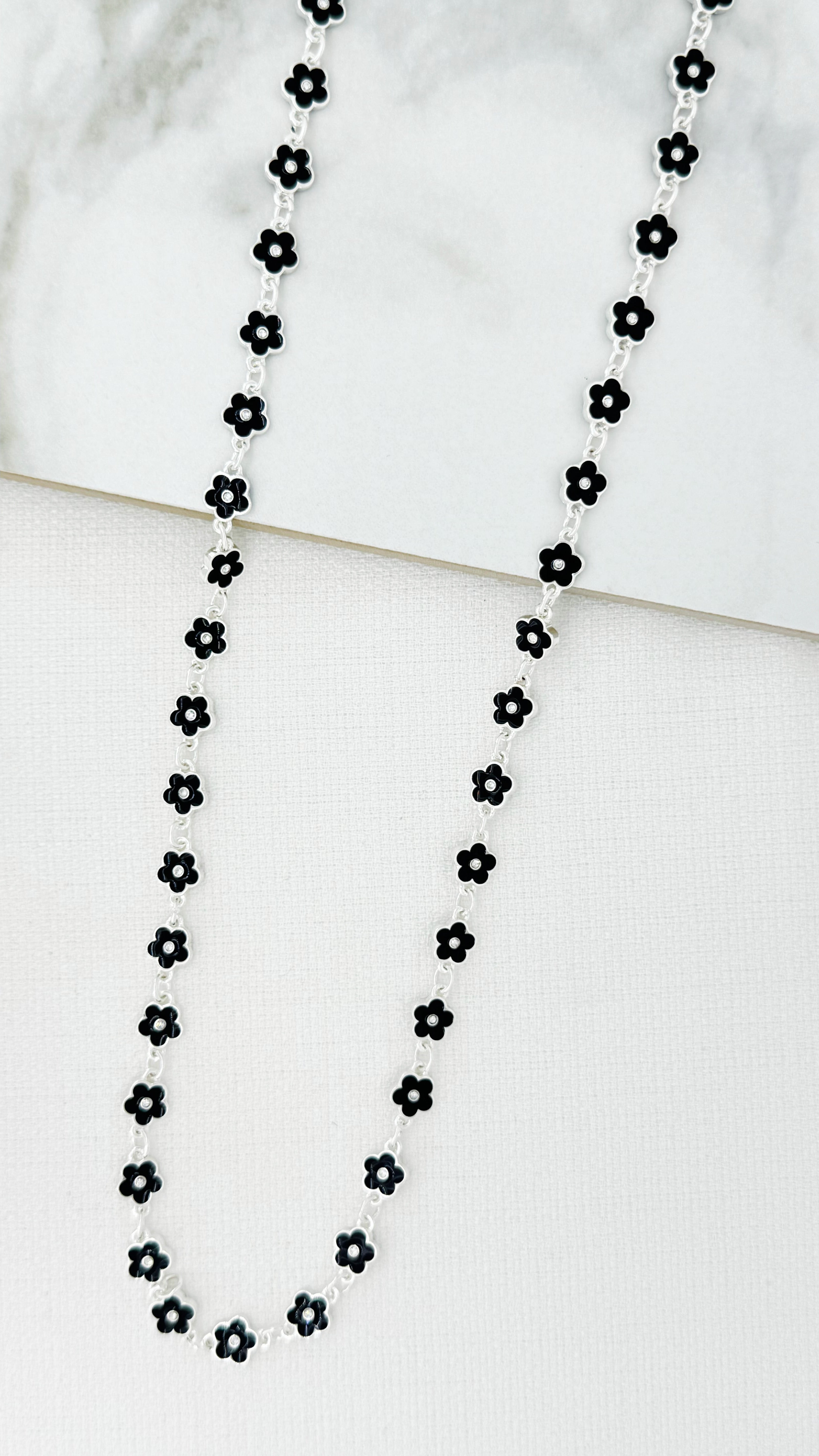 Long Daisy Chain Necklace - Silver