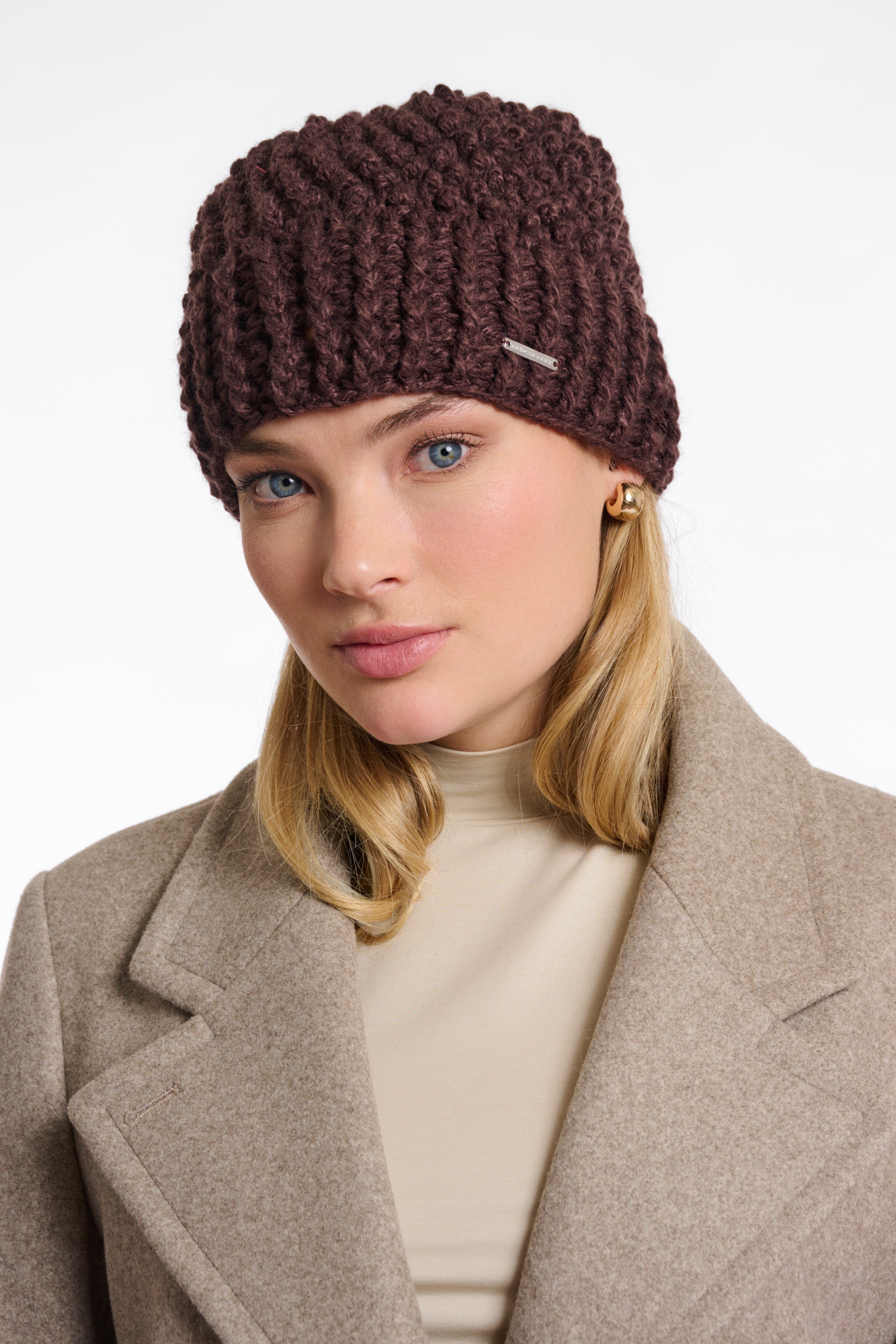 Kevina Knitted Hat - Chocolate
