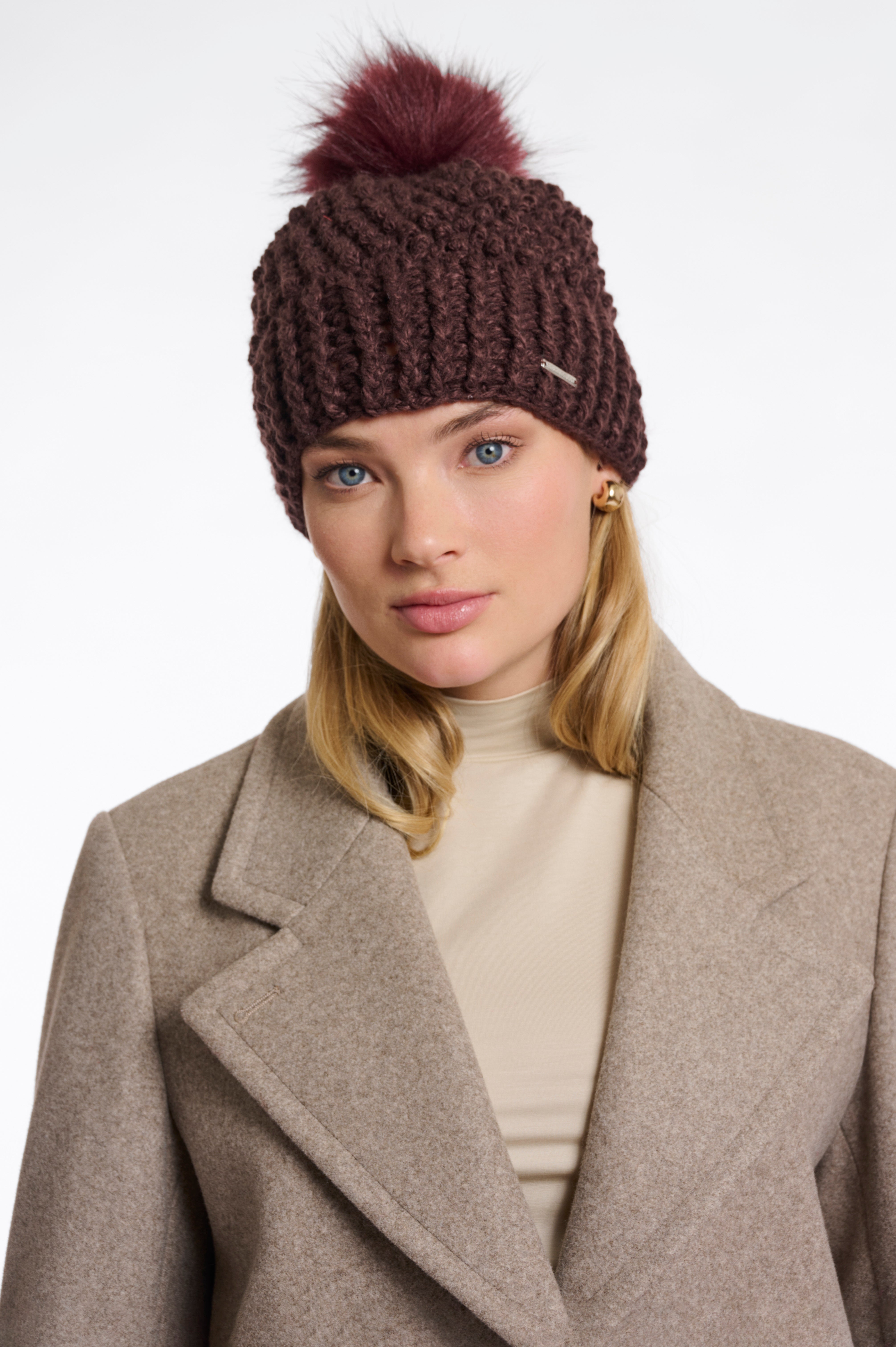Kevina Knitted Hat - Chocolate