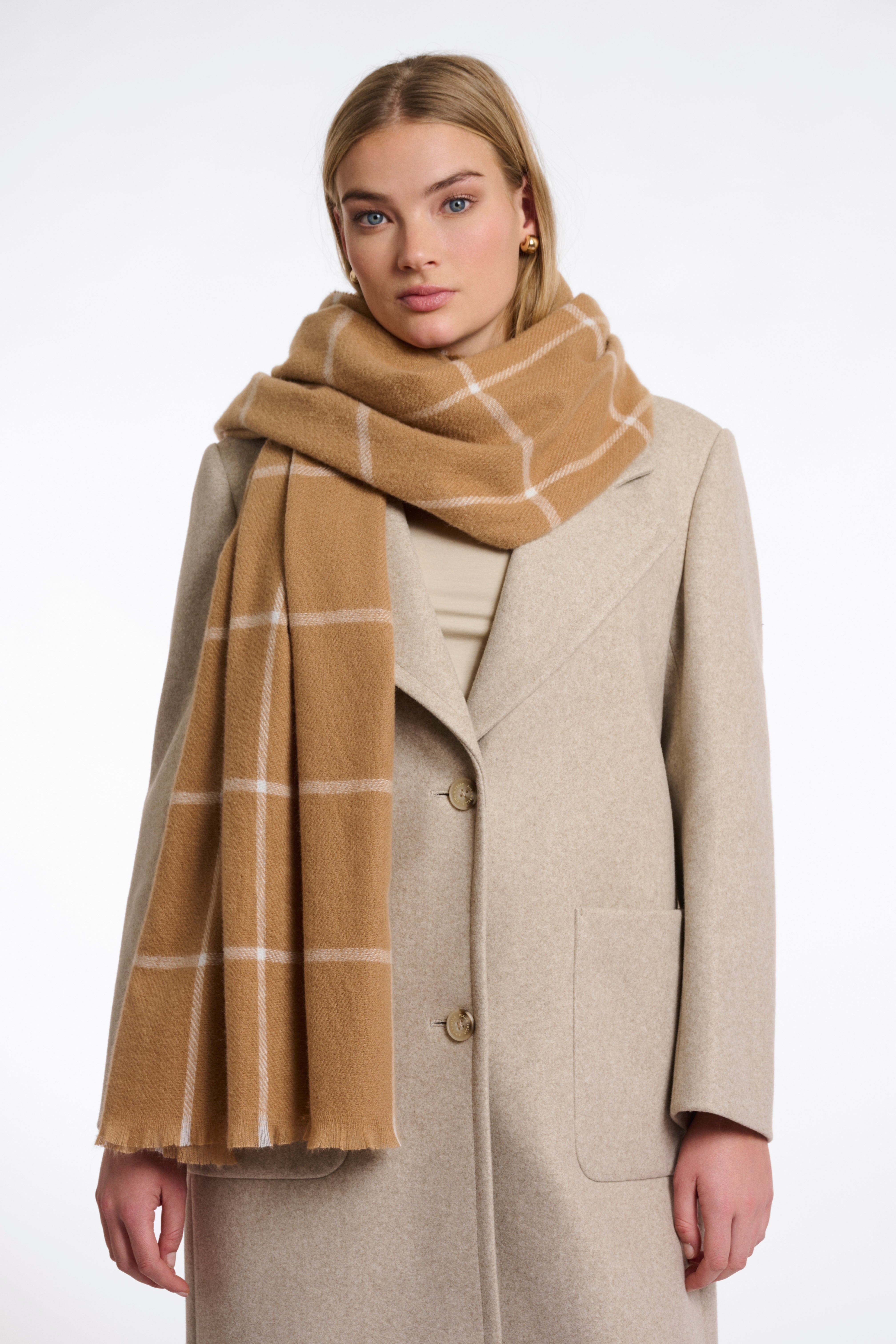 Moochy Checked Scarf - Camel
