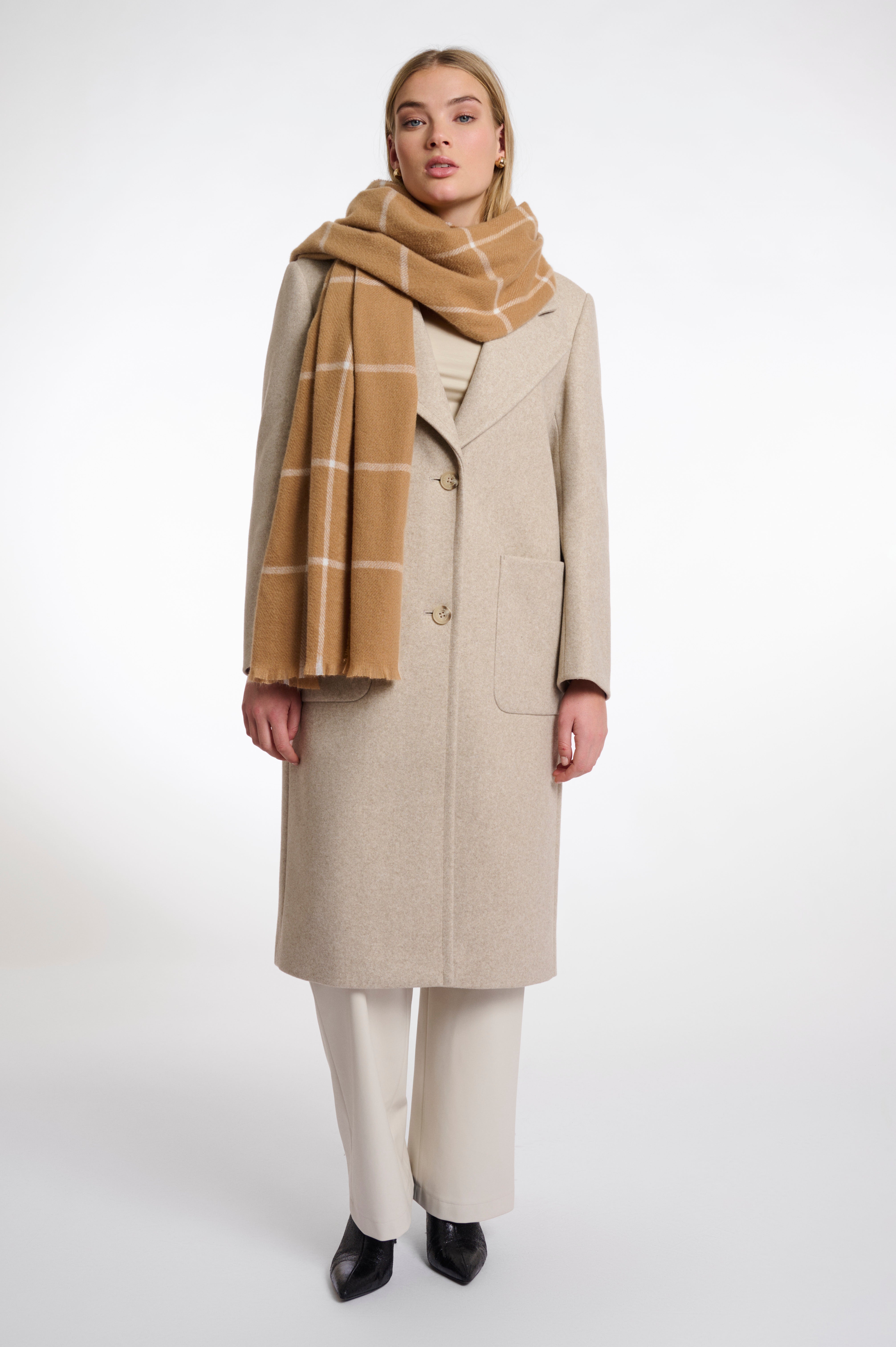 Moochy Checked Scarf - Camel