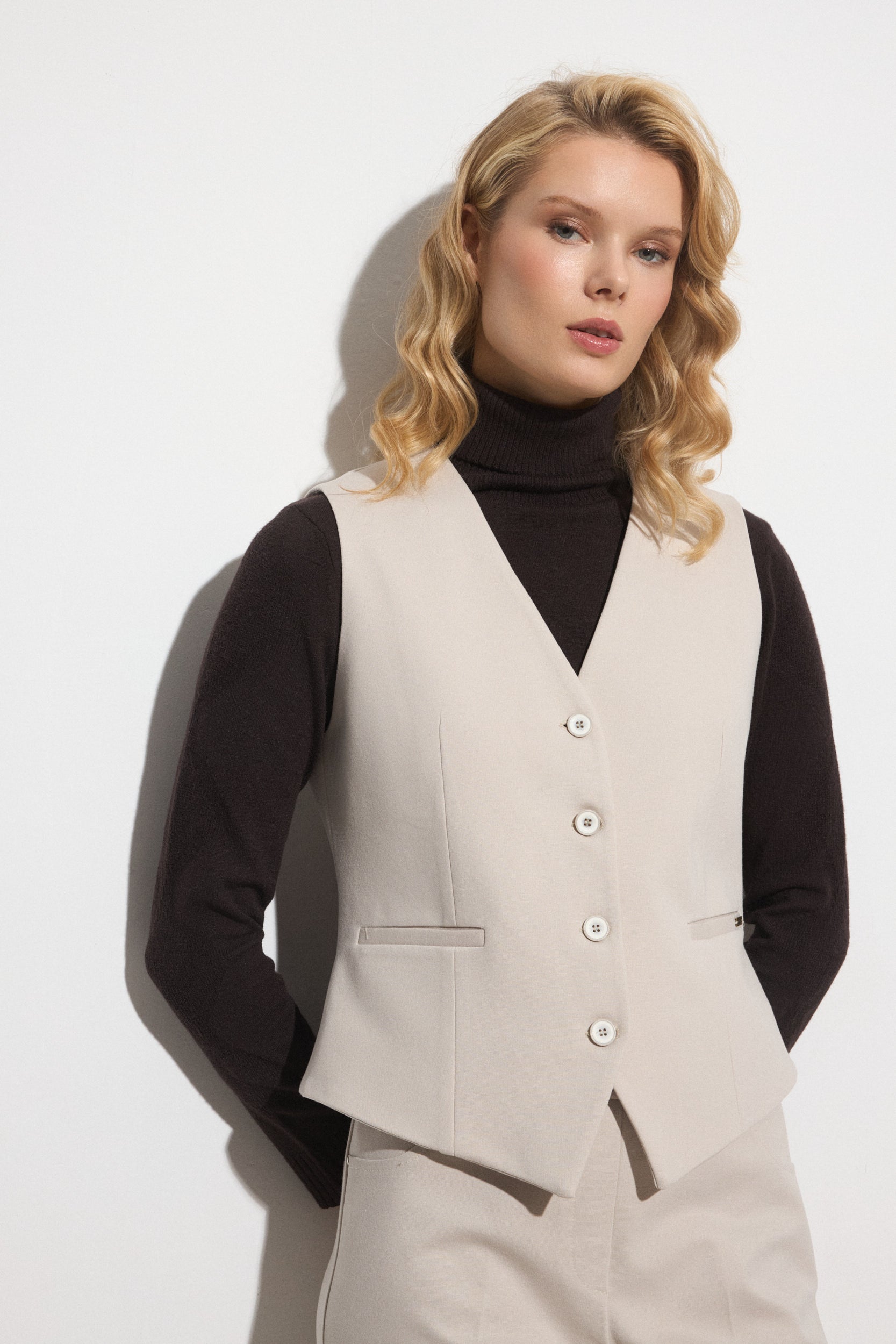 Simona Waistcoat - Beige