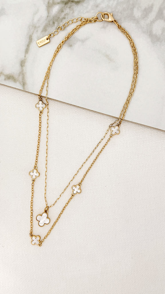 Layered Clover Necklace in White/Gold