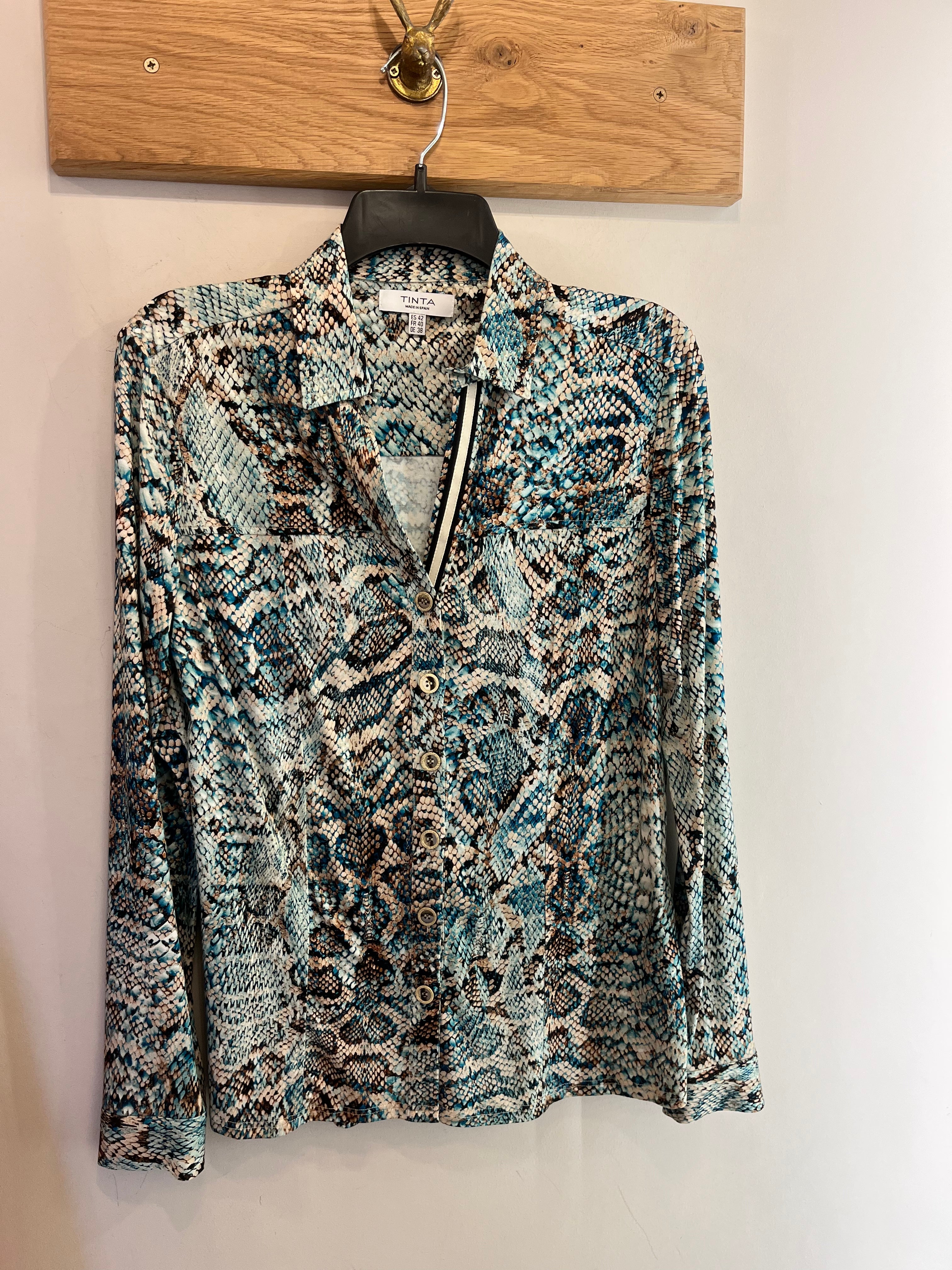 Beky Shirt - Blue Snake