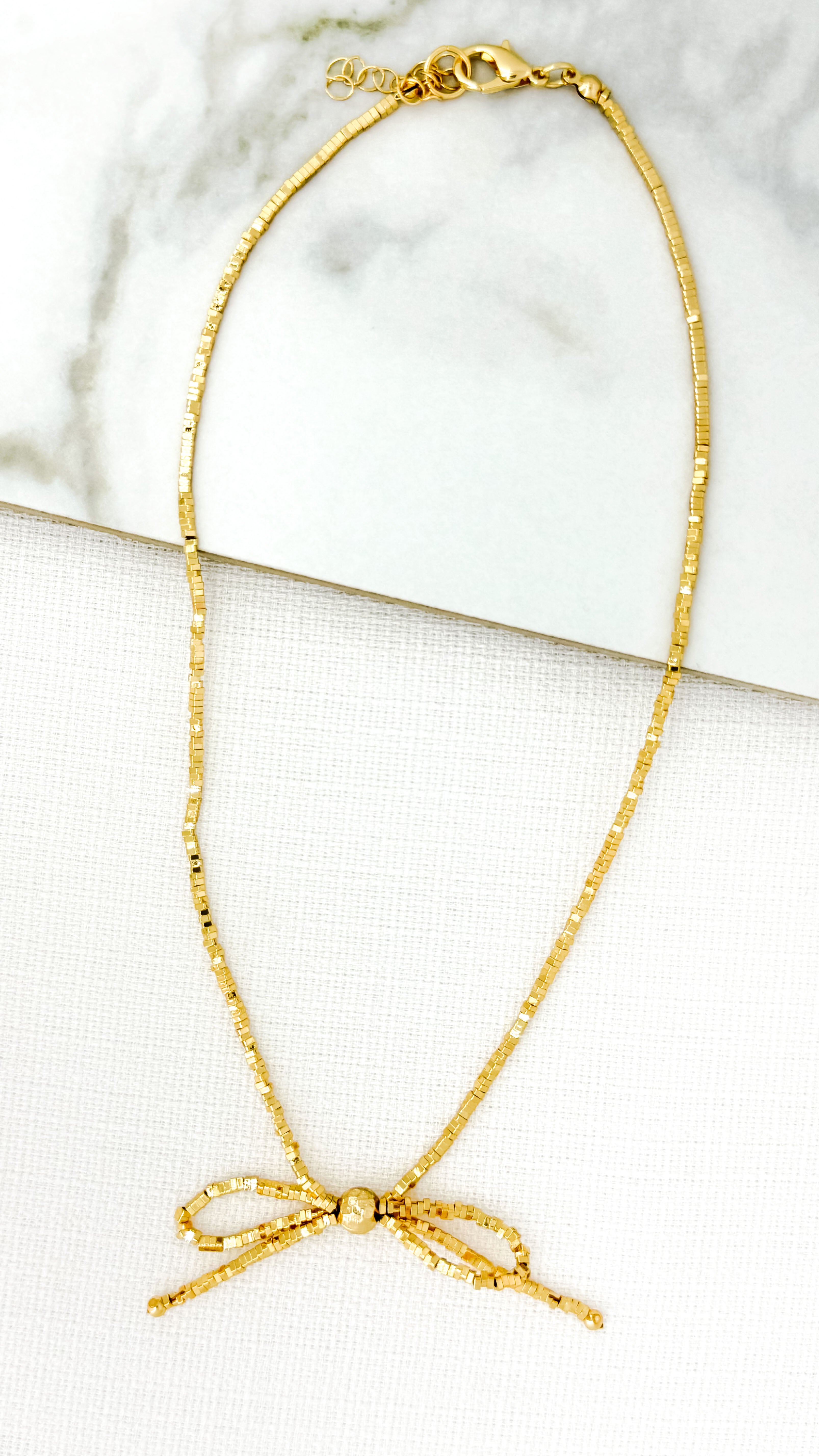 Short Necklace - Gold