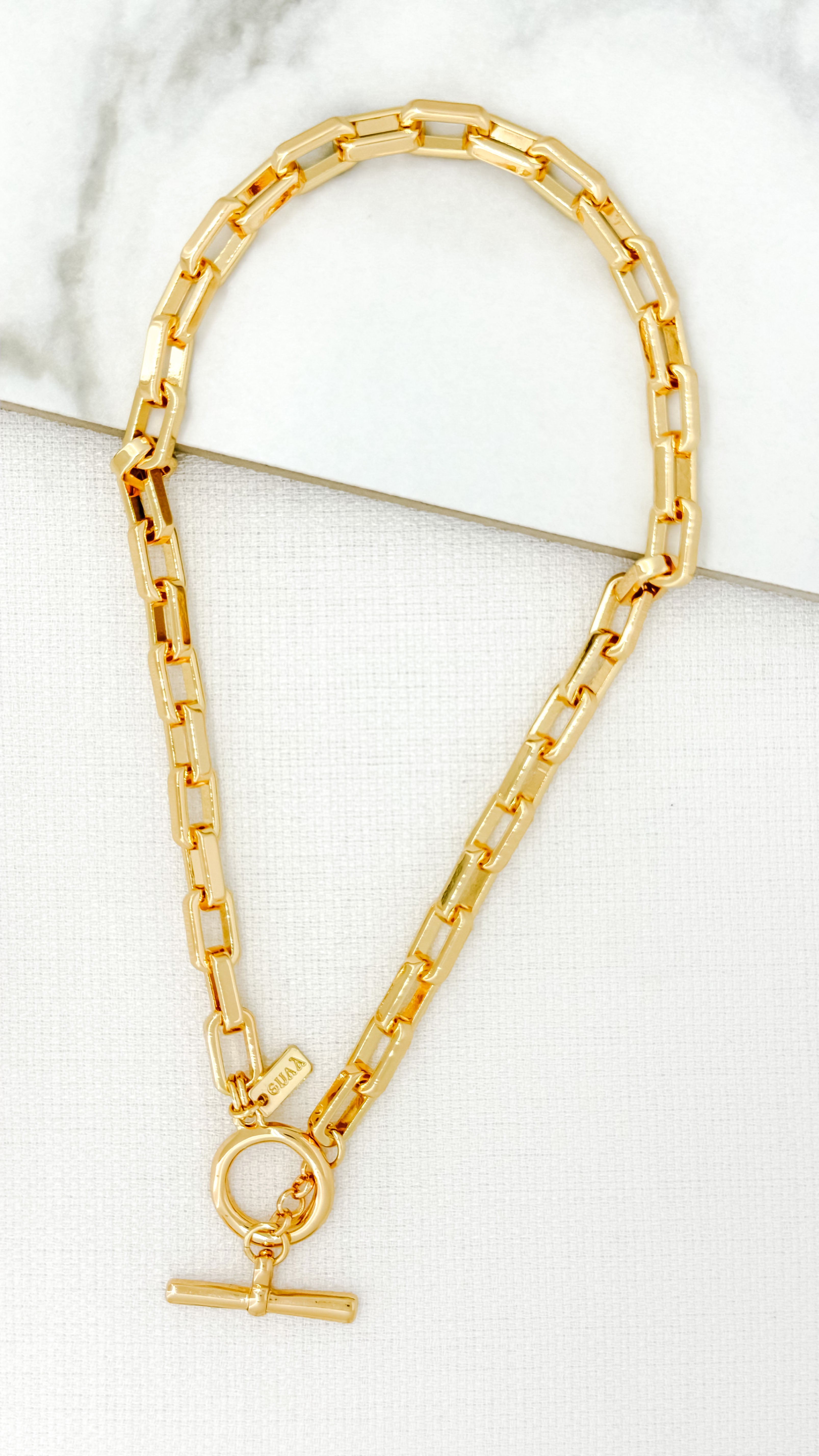 Short Necklace - Gold