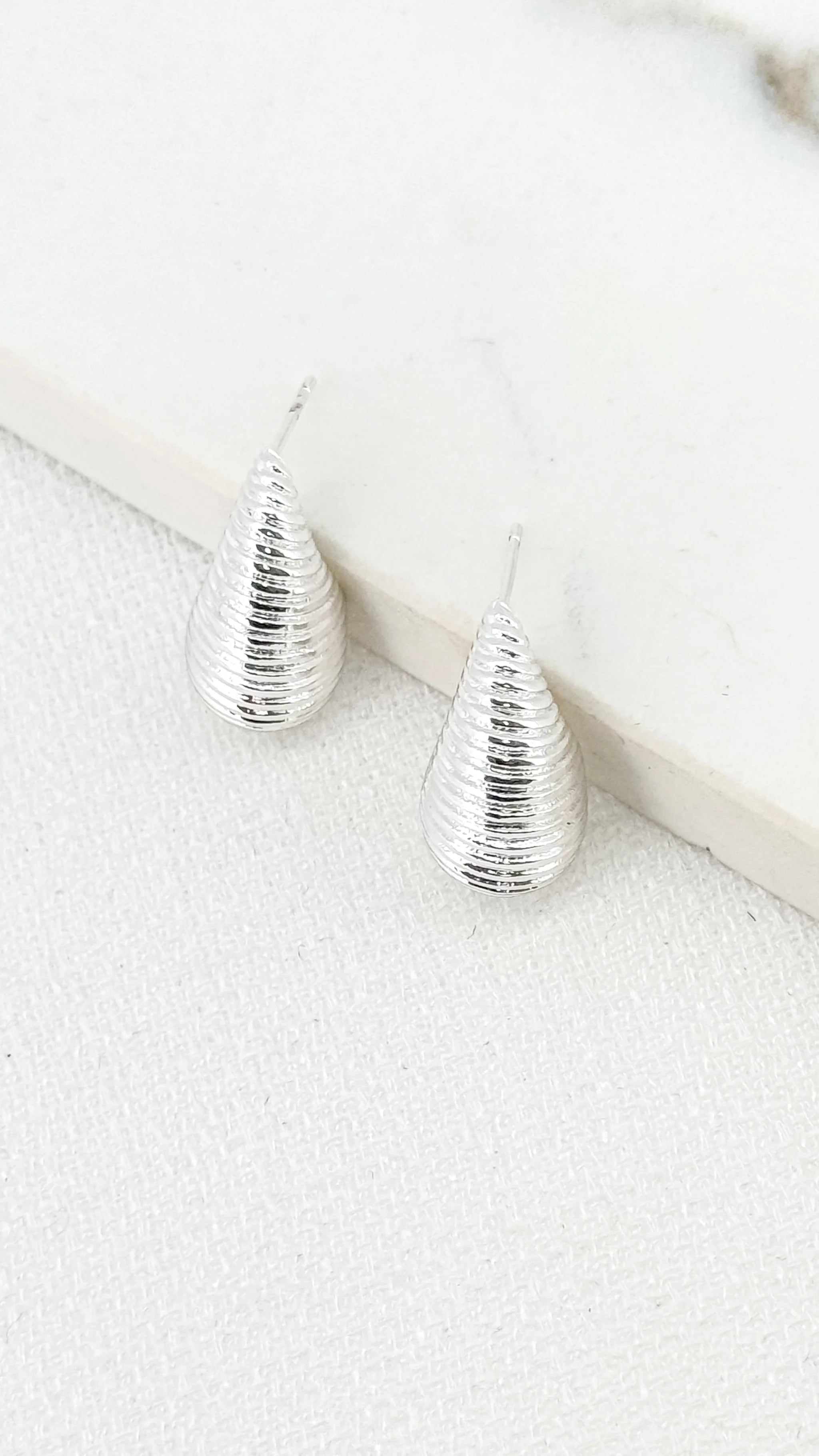 Ribbed Teardrop Earrings - Silver