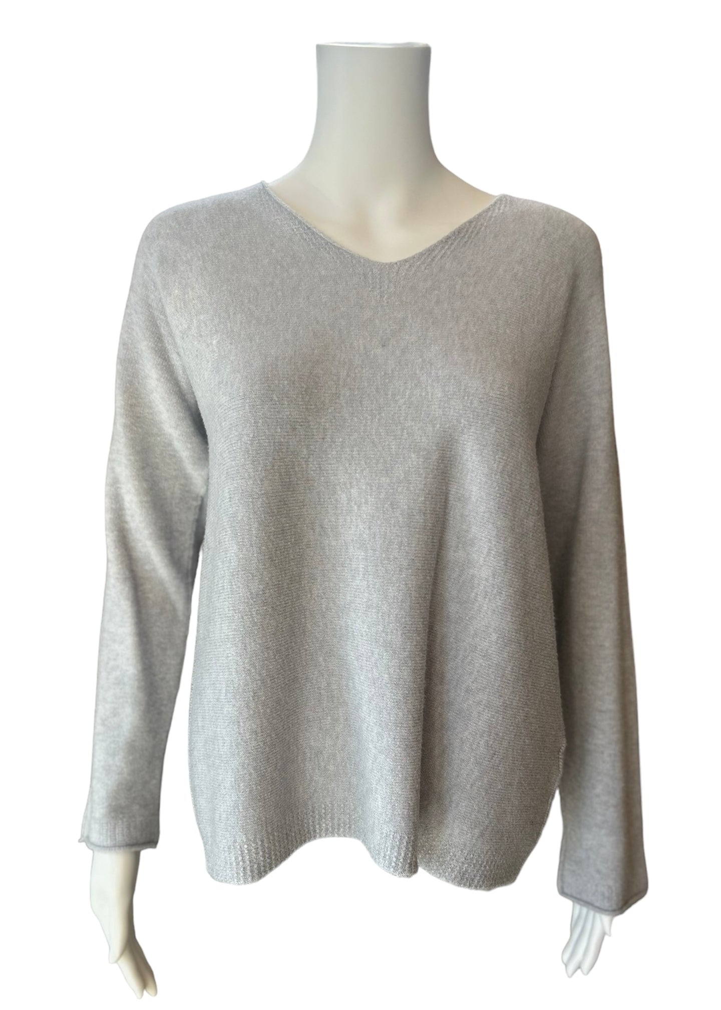 V-Neck Jumper - Grey