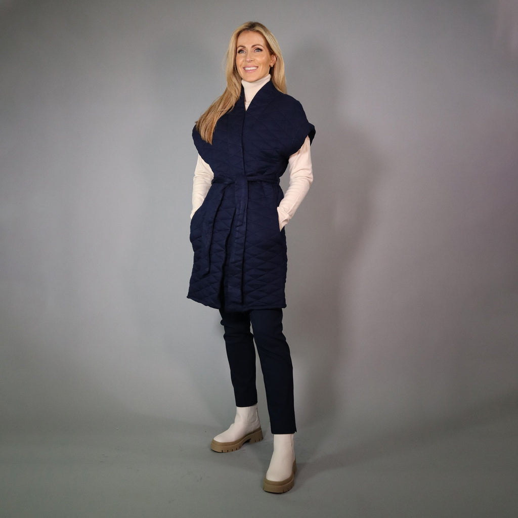 Simone Quilted Gilet in Navy Blue
