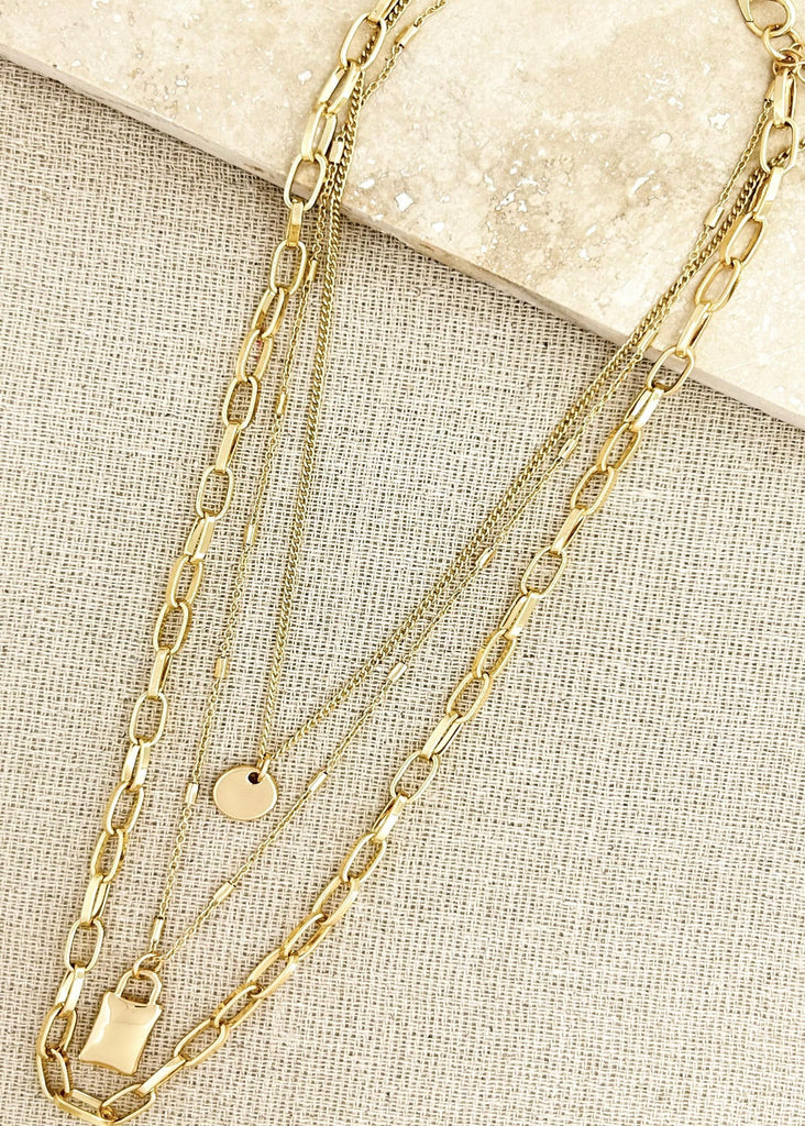 Padlock Detail Necklace in Gold